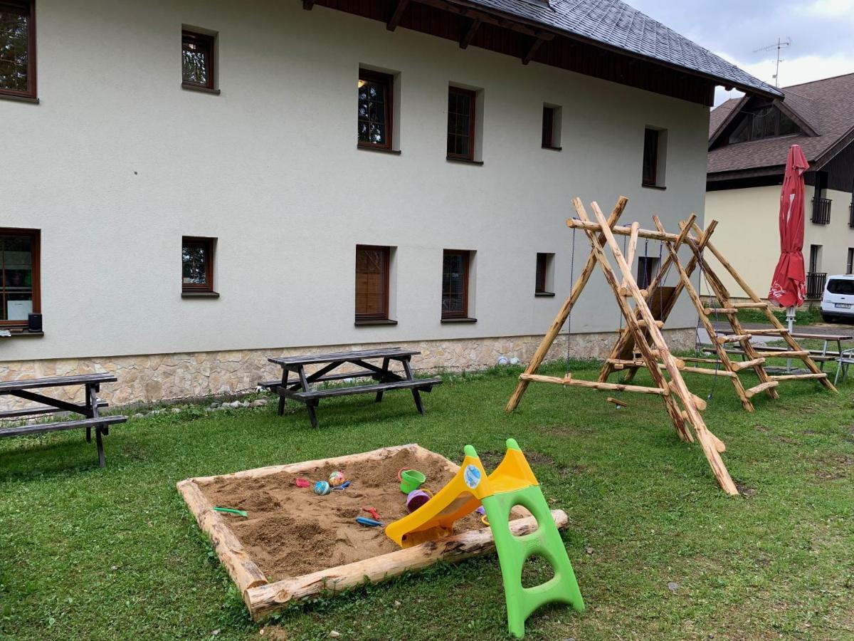 Penzion Sunski Harrachov Exterior foto