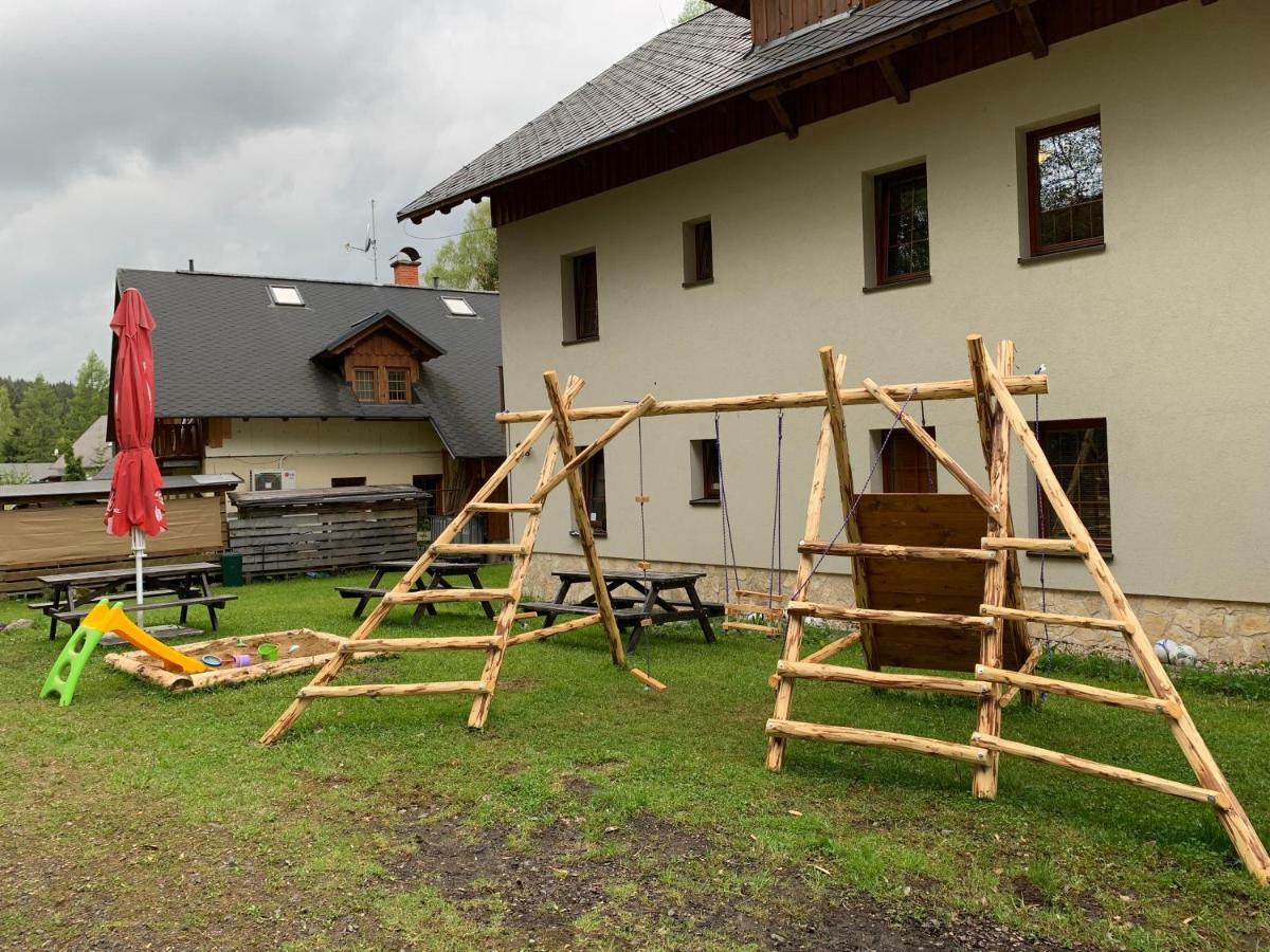 Penzion Sunski Harrachov Exterior foto